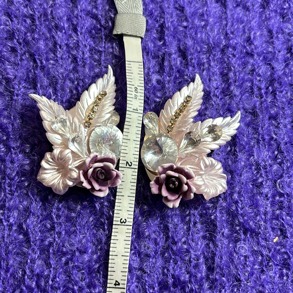 VINTAGE EARRINGS - Picture 6 of 8